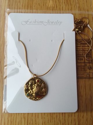 Collar Leo