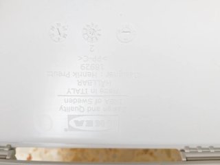 Cubo Hallbar Ikea con tapa