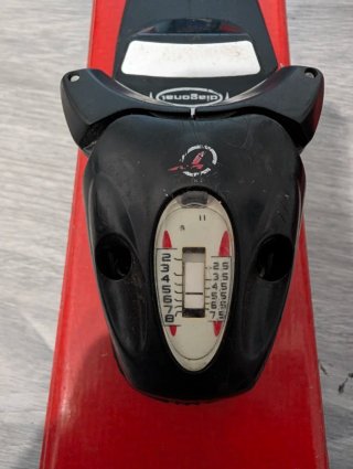 Esquís HEAD con fijaciones