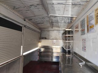 Caseta para fiestas y venta ambulante