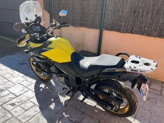 Suzuki V-Strom 650 XT Amarilla