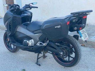 HONDA INTEGRA 750 DCT 2021 S / AKRAPOVIC / LEVAS