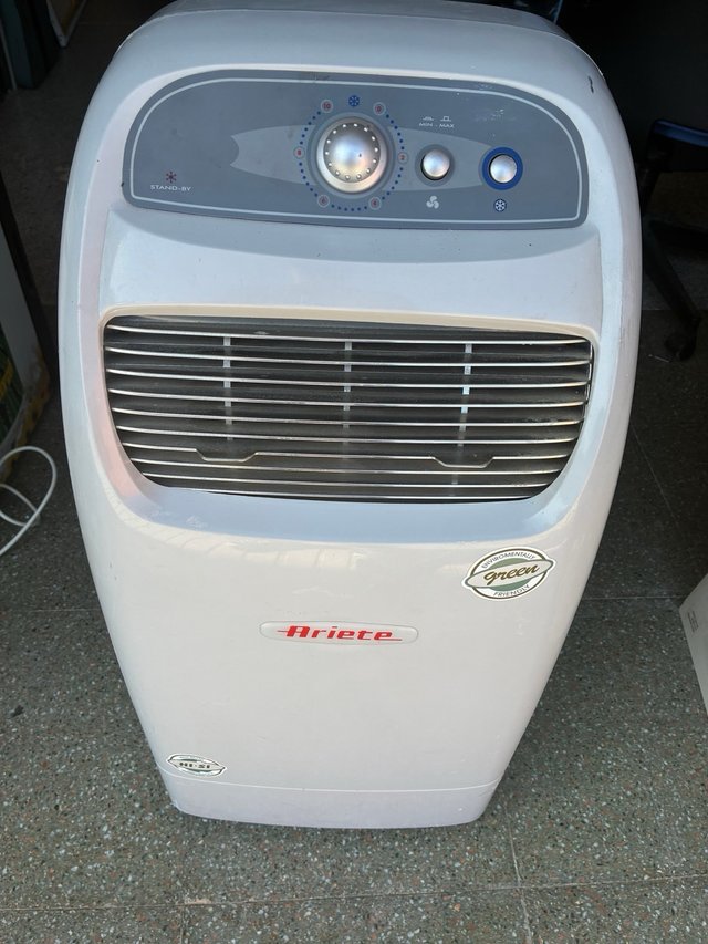 Aire Acondicionado Portátil Ariete