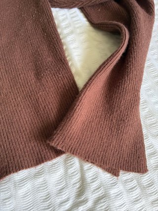 Chaqueta de punto marrón con cremallera