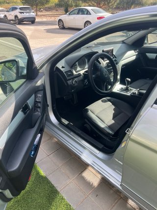 ¡OPORTUNIDAD ÚNICA! MERCEDES C220 AMG 170CV