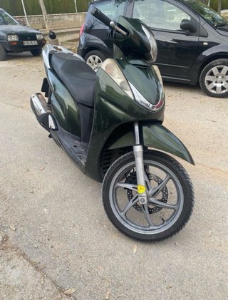 Honda SH300i Verde