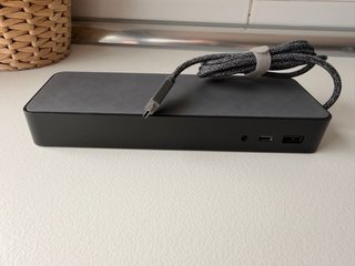 HP USB-C Universal Dock + Cargador HP 90W Original