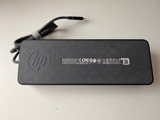 HP USB-C Universal Dock + Cargador HP 90W Original