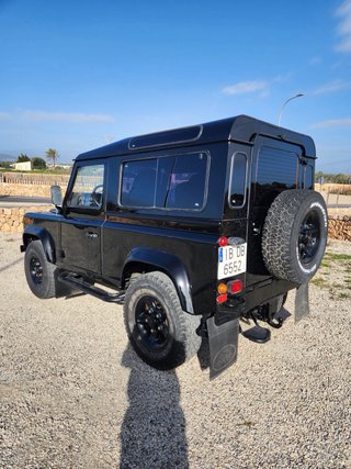 Land Rover Defender 1998