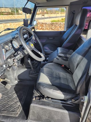 Land Rover Defender 1998