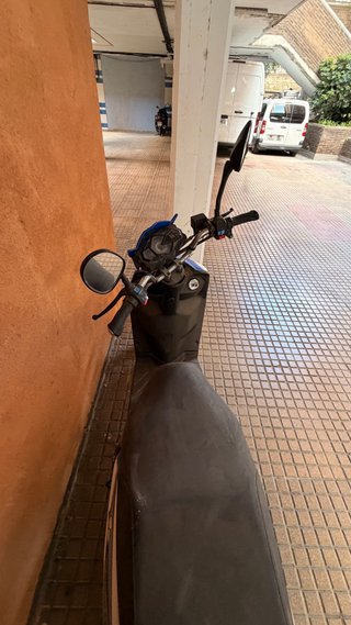 Moto Eléctrica Scooter ( esta sin bateria)