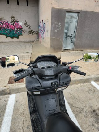 Suzuki Burgman 250cc Gris