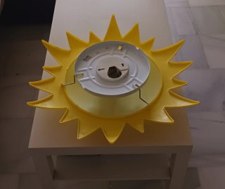 Lámpara de pared sol decorativa