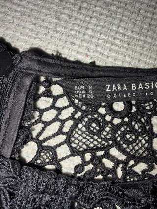 Vestido Zara encaje negro
