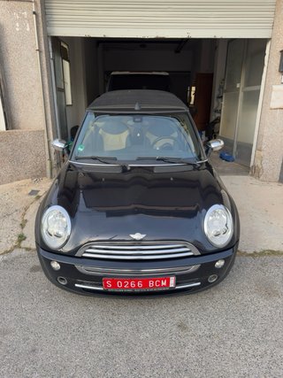 MINI Cabrio 2005