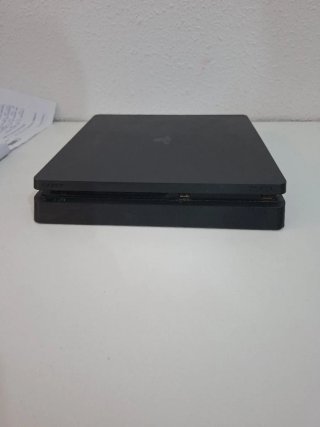 Ps4 Slim 1TB Negra - Sin Cables