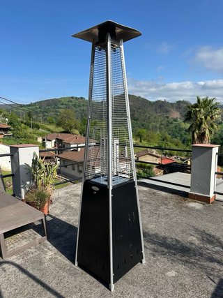 Estufa,calefactor  Piramidal de Exterior.