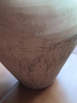 Cántaro beige con asas