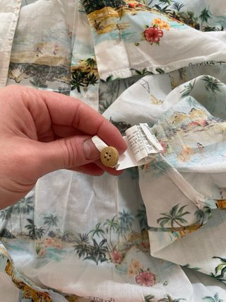 Camisa oversize estampado tropical