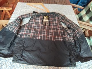 Giubbotto inglese Barbour Westmorland blu navy