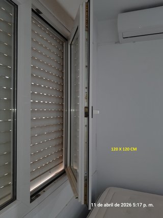 Lote de ventanas y puertas pvc