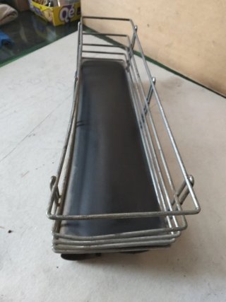 Portaobjetos consola Seat 600