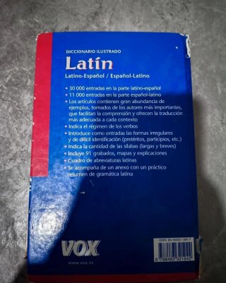 Diccionario ilustrado Latin with apendice / Lat...
