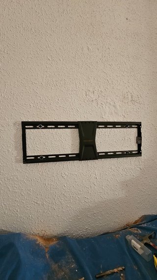 Expert TV Wall Mounting in Barcelona!