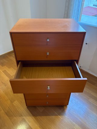 Cómoda de madera con 6 cajones