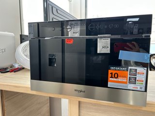 Microondas Empotrable Whirlpool 22L