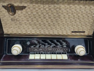 Radio Telefunken A-4167 Allegretto Vintage