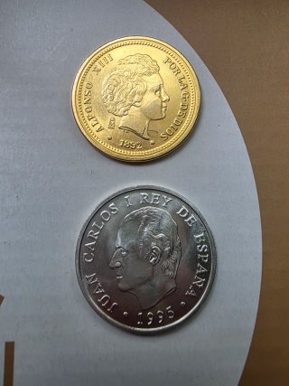 Monedas 20 y 2000 Pesetas 1892 y 1995