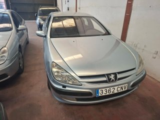 Peugeot 607 2004
