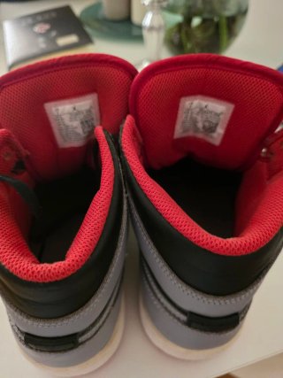 Botines Nike Jordan Azul y Blanco Negro gris rojo