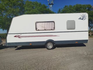 Caravana Roller Fiesta 490 (750 kg)