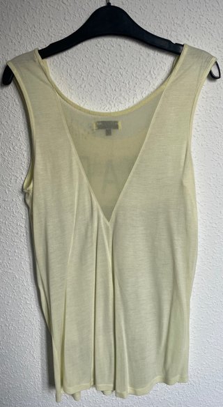 Camiseta Dressy Collection con collar