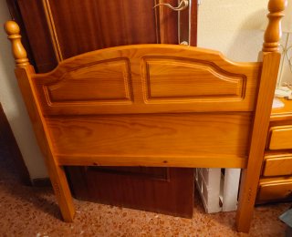 Cabecero de cama de madera Cama 90  .