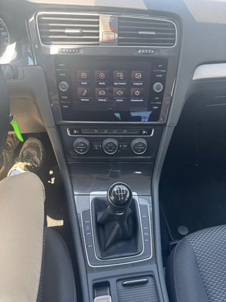 Volkswagen Golf 2020 por 214€/mes
