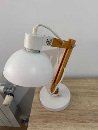 Escritorio, Silla y Lámpara Conjunto