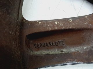 Citroen 5228746 llanta 9800494077 c4 cactus