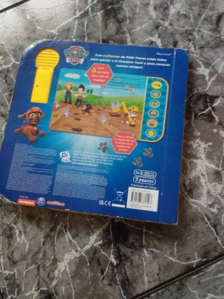 LOS CACHORROS AYUDAN EN LA GRANJA. PATRULLA CAN...