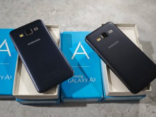 Nuevos vendo 2 Samsung Galaxy A3 Negros