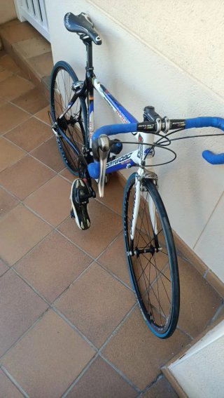 Bicicleta de carretera Corratec
