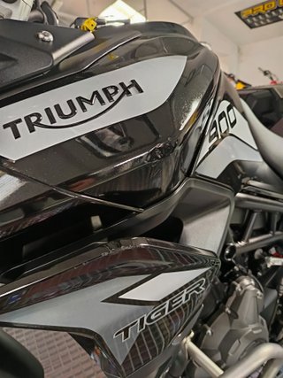 Triumph Tiger 900 GT Pro 2023 Negra