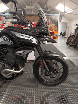 Triumph Tiger 900 GT Pro 2023 Negra