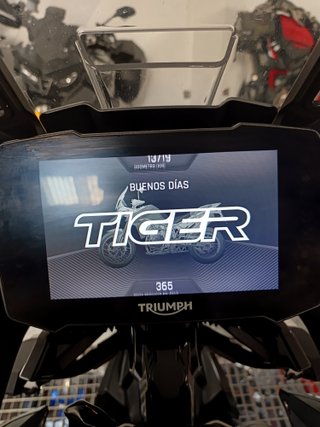 Triumph Tiger 900 GT Pro 2023 Negra