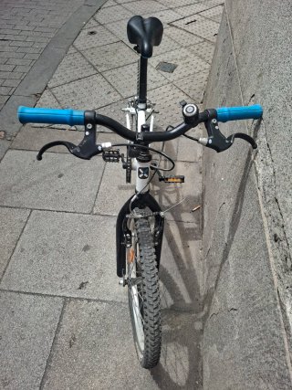 Bicicleta Decathlon 20 Blanca