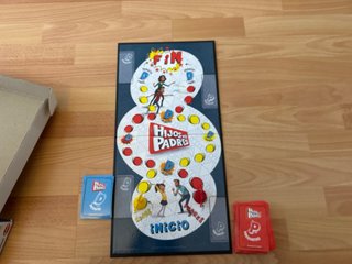 Juego de mesa Hijos vs Padres Bizak