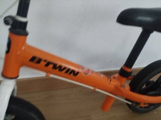 Bicicleta Btwin senza pedali