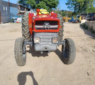 Tractor Massey Ferguson 135
